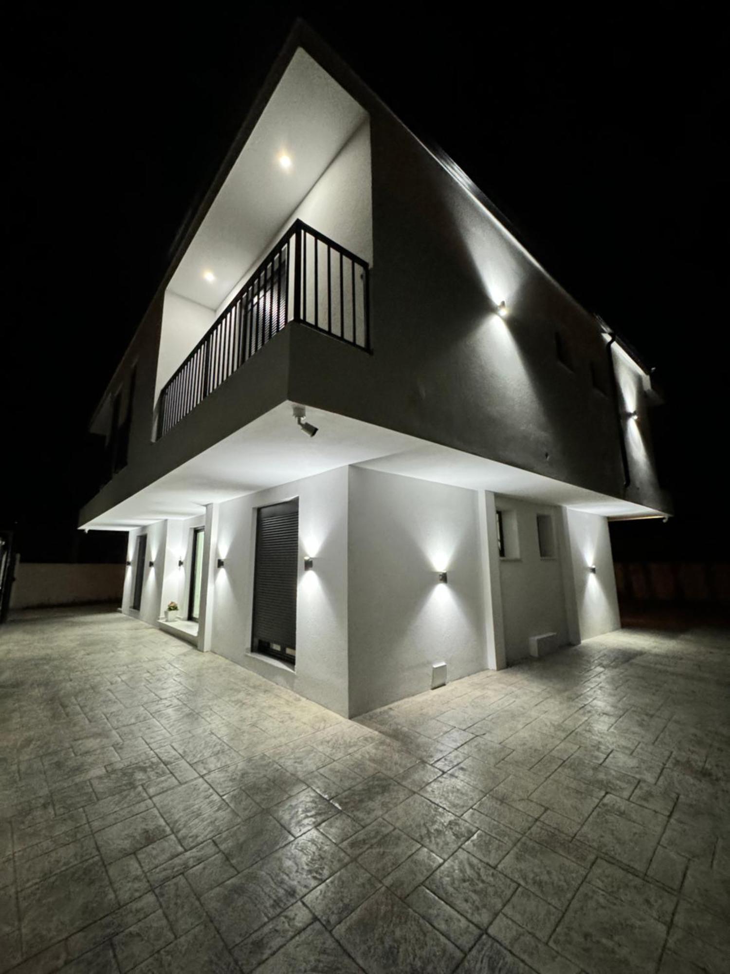 Villa Papa-เบราท ภายนอก รูปภาพ