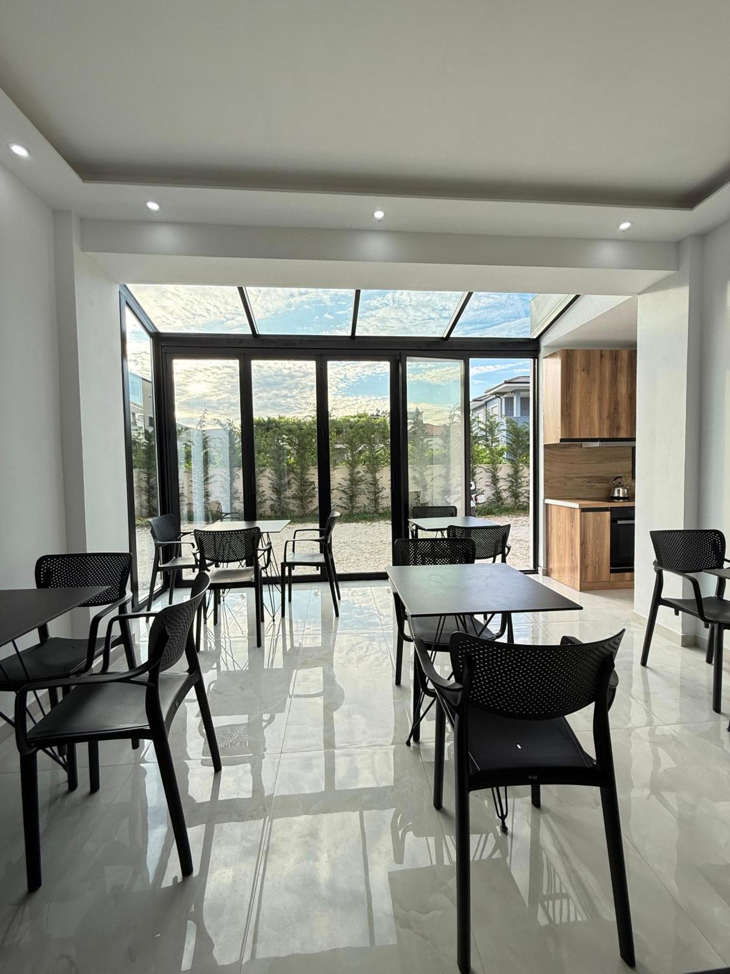 Villa Papa-เบราท ภายนอก รูปภาพ