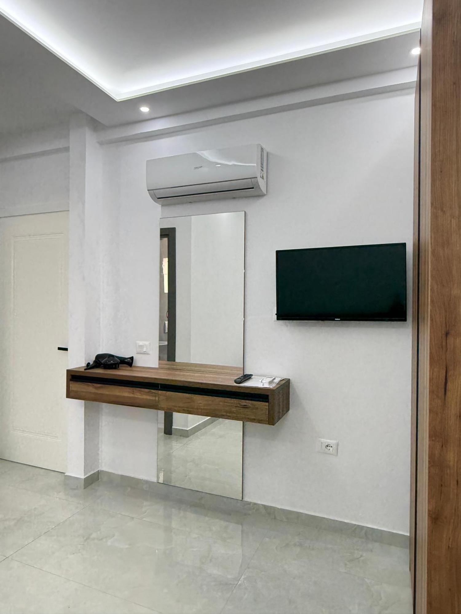 Villa Papa-เบราท ภายนอก รูปภาพ