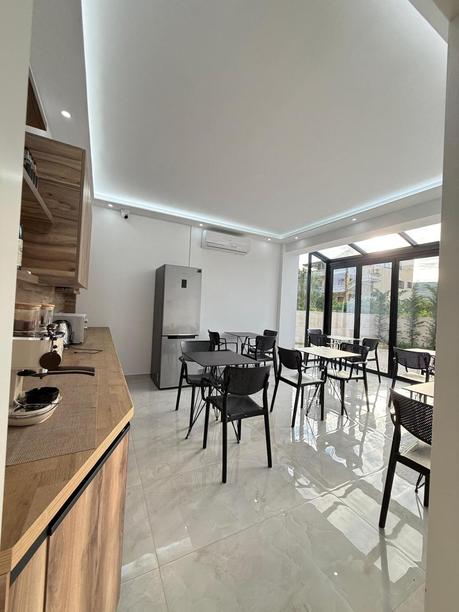 Villa Papa-เบราท ภายนอก รูปภาพ